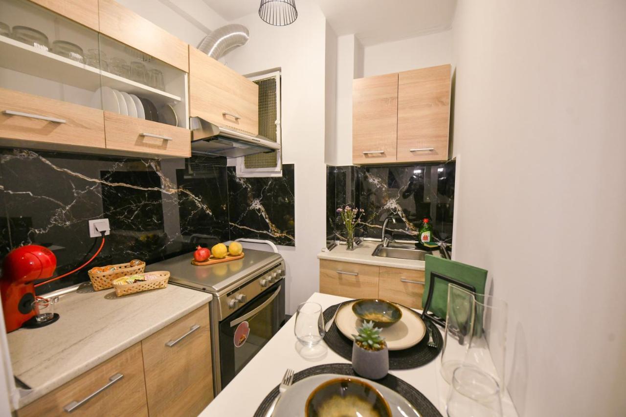 Modern, Comfortable Apartment, In The Heart Of The City_2 Larissa Exterior photo